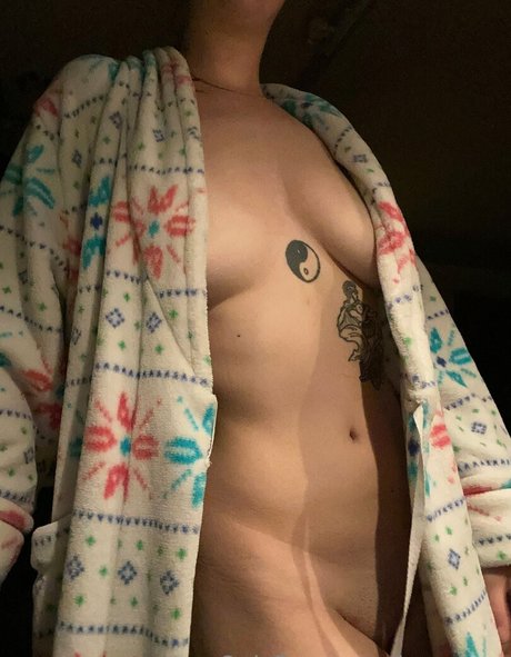 Nacktes geleaktes OnlyFans-Foto von Lennoxog